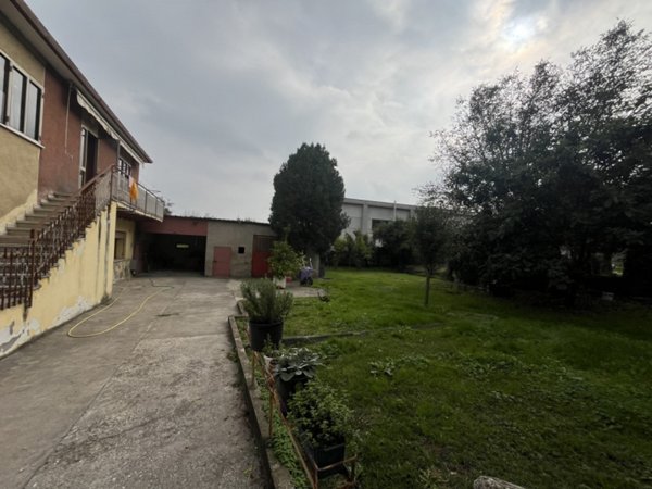 casa indipendente in vendita a Battaglia Terme