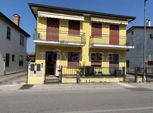 casa indipendente in vendita a Battaglia Terme