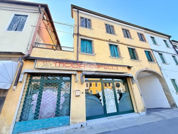 appartamento in vendita a Battaglia Terme