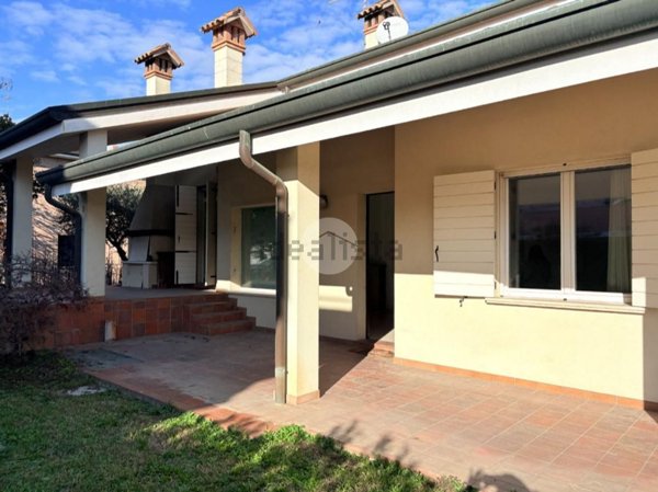 casa indipendente in vendita a Battaglia Terme