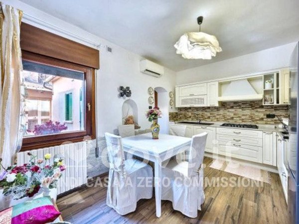 casa indipendente in vendita a Battaglia Terme