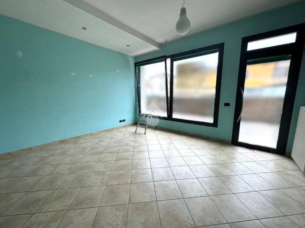 ufficio in vendita a Battaglia Terme