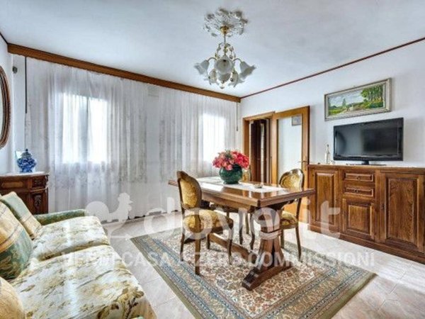 casa indipendente in vendita a Battaglia Terme