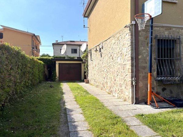 appartamento in vendita a Battaglia Terme