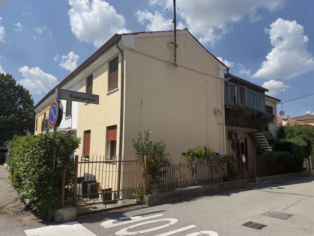 appartamento in vendita a Battaglia Terme