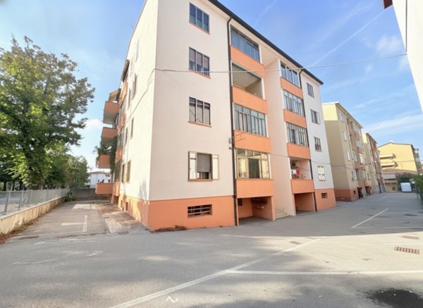 appartamento in vendita a Battaglia Terme