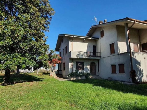 casa indipendente in vendita a Boara Pisani