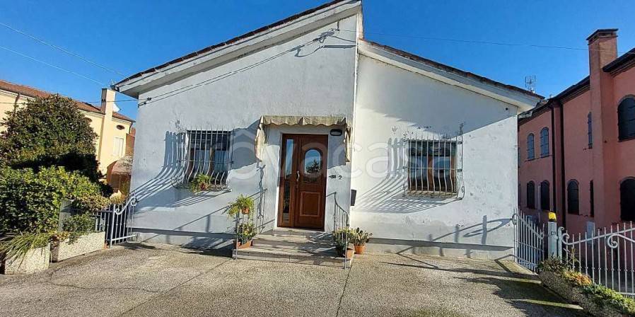 casa indipendente in vendita a Boara Pisani