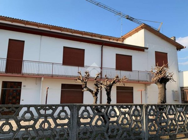 casa indipendente in vendita a Boara Pisani