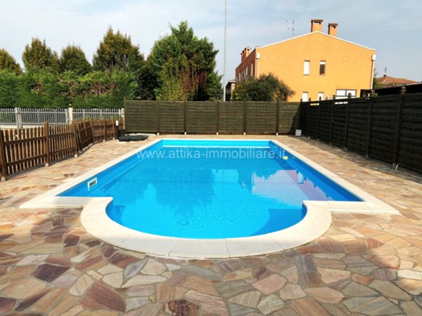 casa indipendente in vendita a Boara Pisani