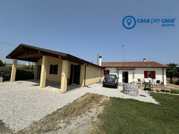 casa indipendente in vendita a Boara Pisani