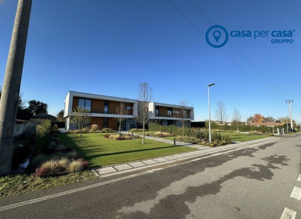 terreno edificabile in vendita a Boara Pisani