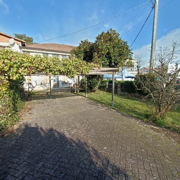 casa indipendente in vendita a Boara Pisani