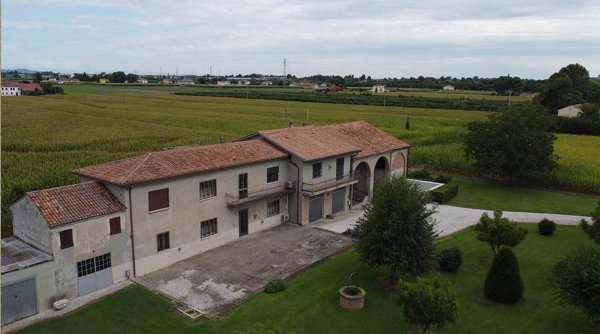 casa indipendente in vendita a Boara Pisani