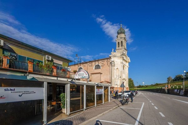 negozio in vendita a Boara Pisani
