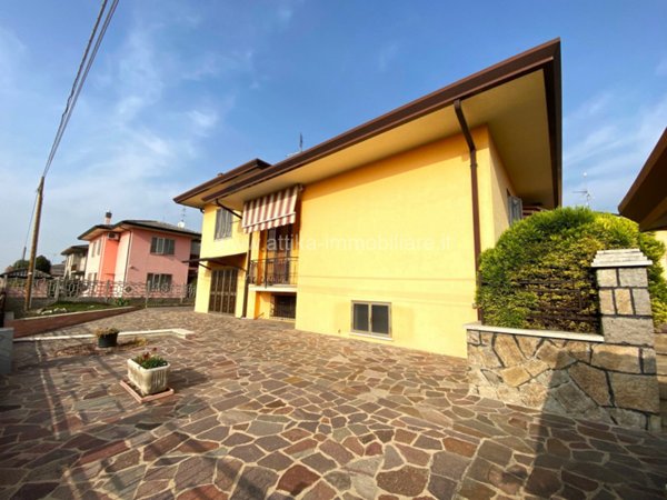 casa indipendente in vendita a Boara Pisani