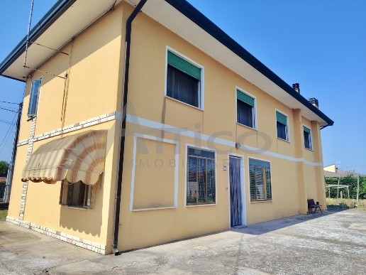 casa indipendente in vendita a Boara Pisani