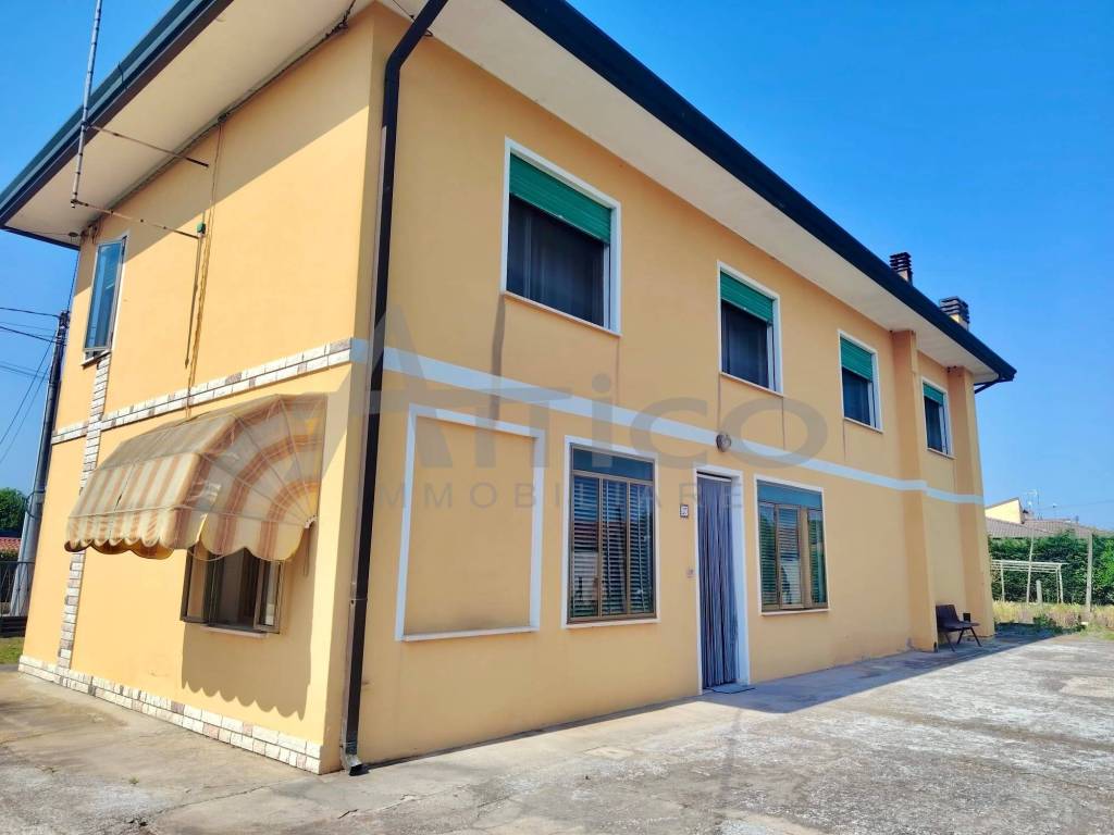 casa indipendente in vendita a Boara Pisani