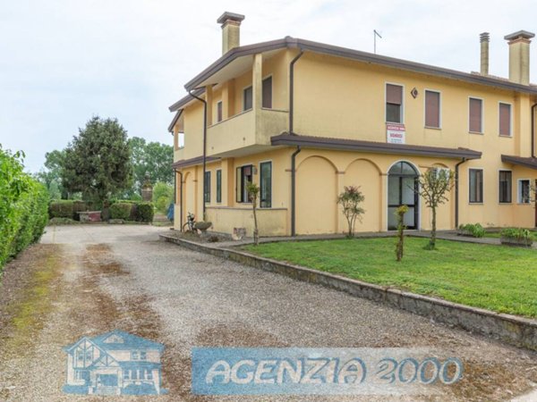 casa indipendente in vendita a Bovolenta
