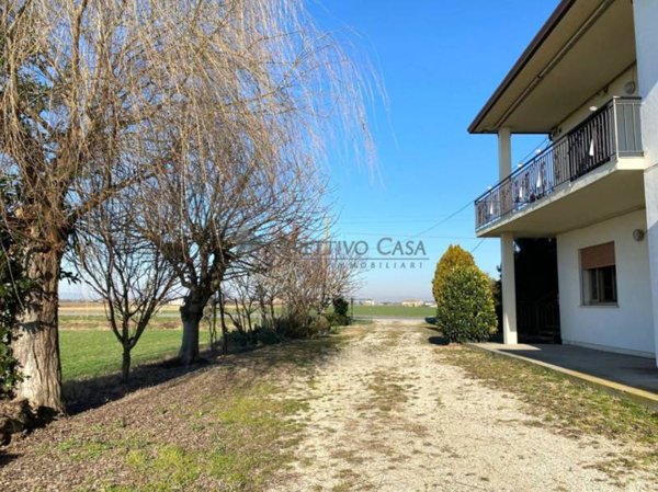 casa indipendente in vendita a Bovolenta