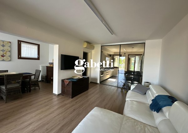 casa indipendente in vendita a Bovolenta in zona Fossaragna