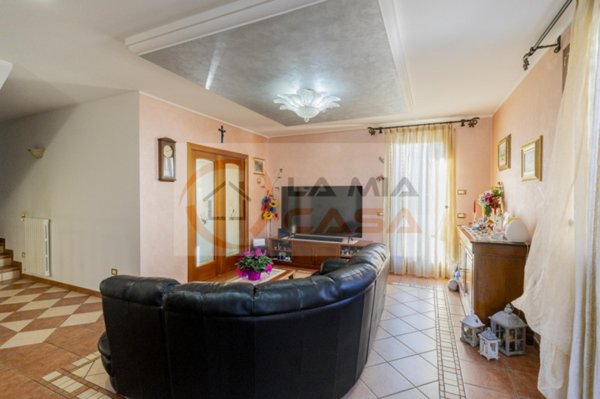 casa semindipendente in vendita a Bovolenta in zona Brusadure