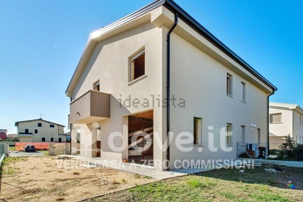casa indipendente in vendita a Bovolenta