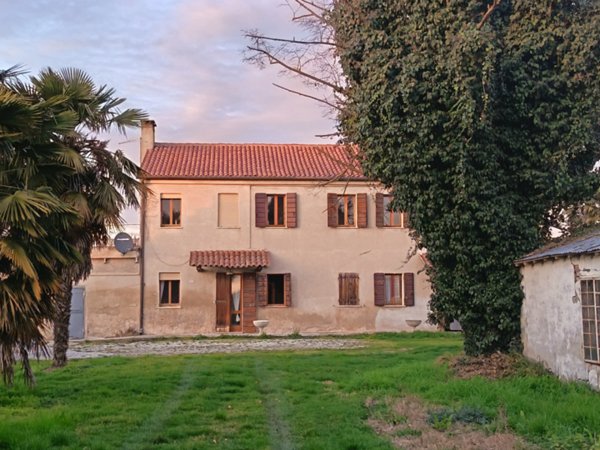 casa indipendente in vendita a Bovolenta