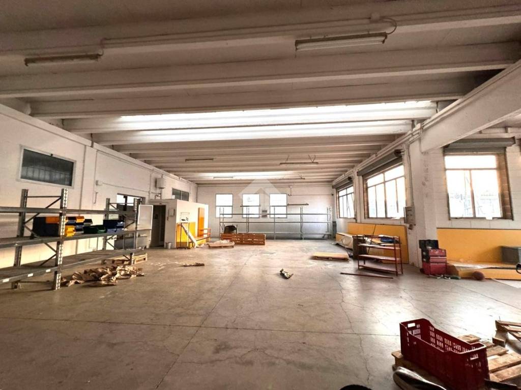 negozio in vendita a Bovolenta