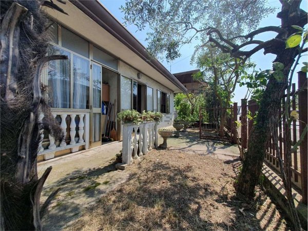casa indipendente in vendita a Bovolenta