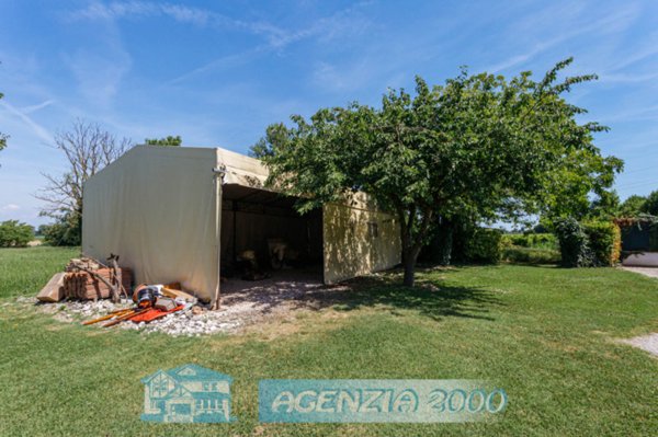 terreno agricolo in vendita a Bovolenta in zona Ca' Molin