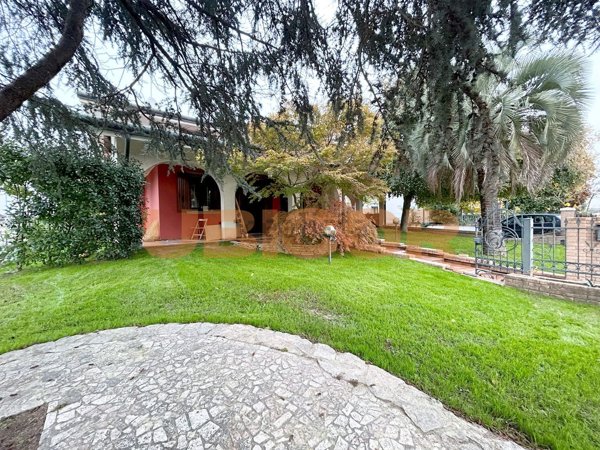 casa indipendente in vendita a Brugine
