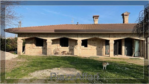 casa indipendente in vendita a Brugine in zona Campagnola