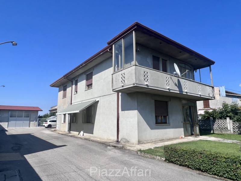 casa indipendente in vendita a Brugine
