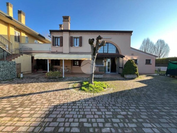 casa indipendente in vendita a Brugine
