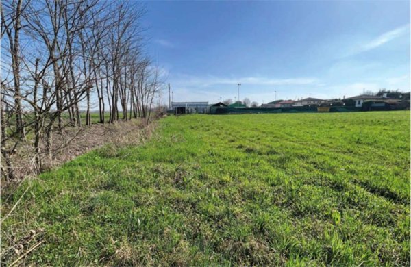 terreno edificabile in vendita a Brugine