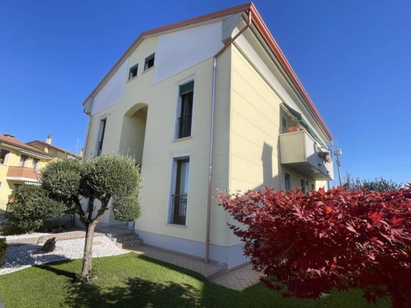 appartamento in vendita a Brugine