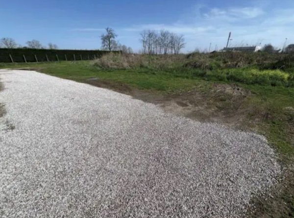 terreno edificabile in vendita a Brugine