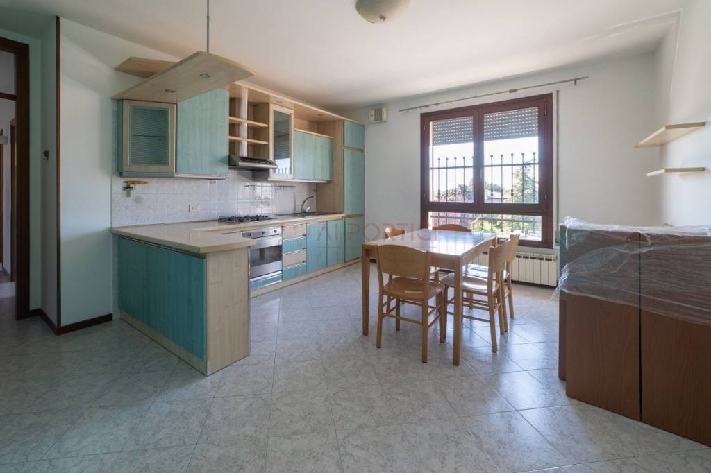 appartamento in vendita a Brugine in zona Campagnola