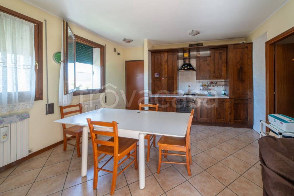 appartamento in vendita a Brugine