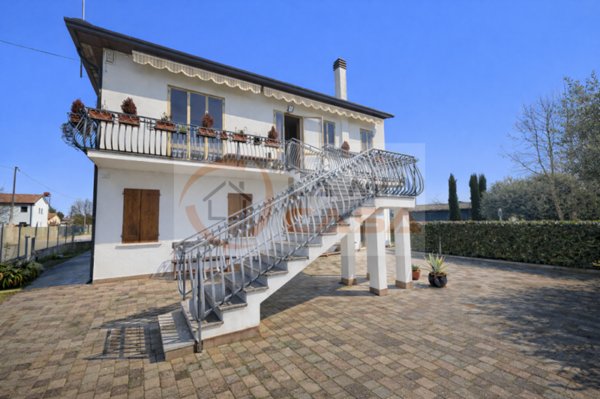 casa indipendente in vendita a Brugine