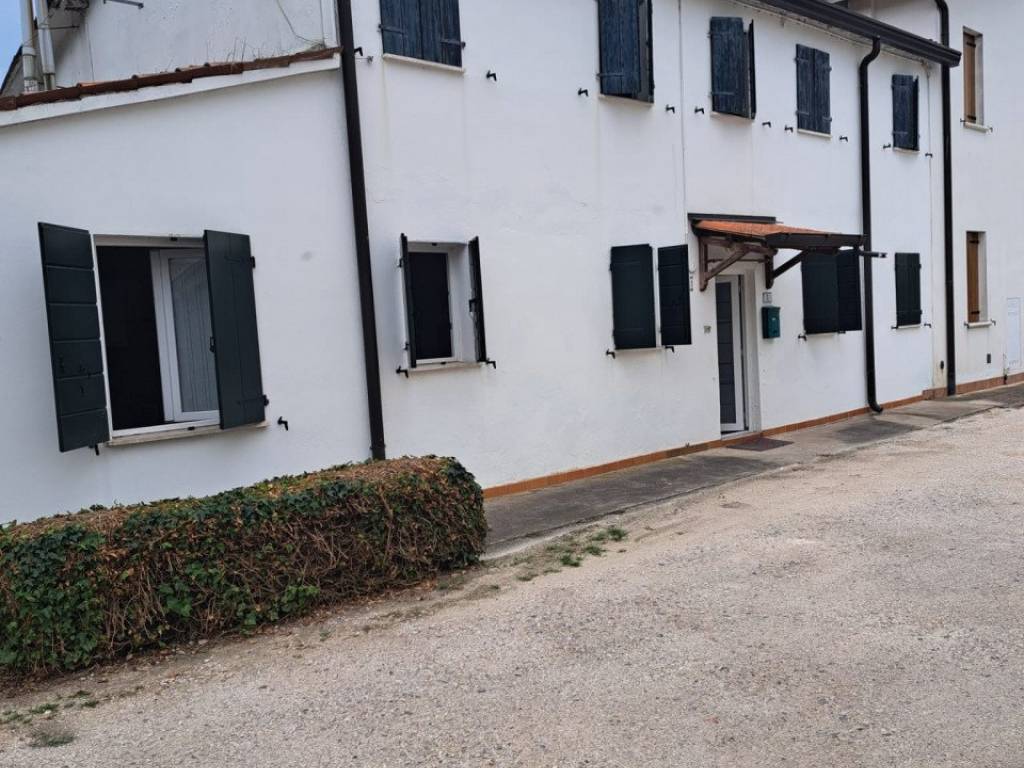 casa indipendente in vendita a Brugine