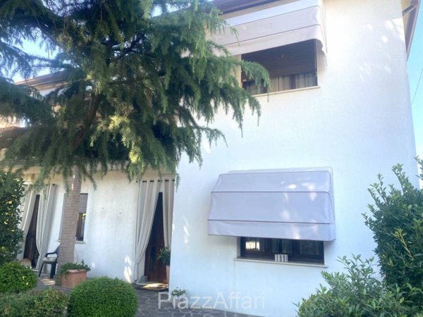 casa indipendente in vendita a Brugine in zona Campagnola