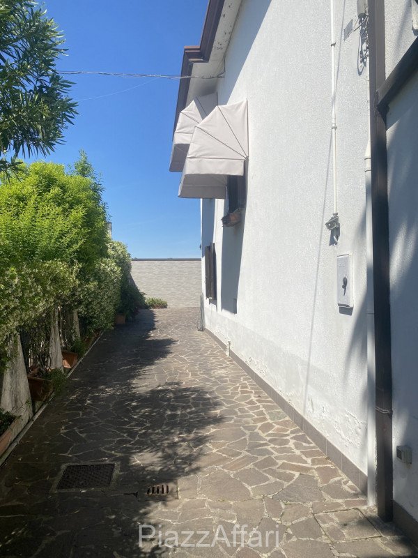 casa indipendente in vendita a Brugine in zona Campagnola