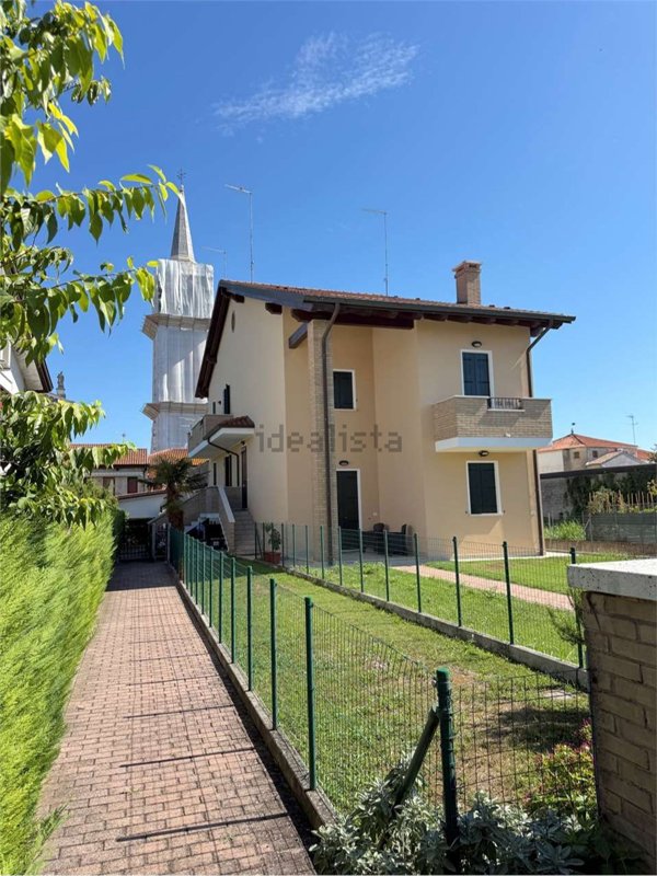 casa indipendente in vendita a Brugine in zona Campagnola