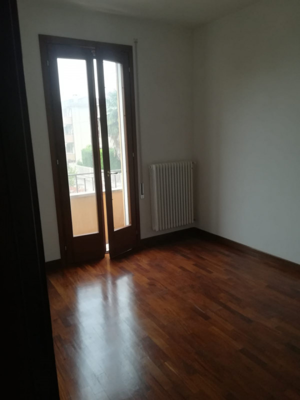 appartamento in vendita a Cadoneghe in zona Mejaniga