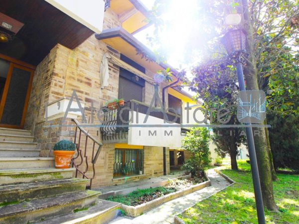 casa indipendente in vendita a Cadoneghe in zona Mejaniga
