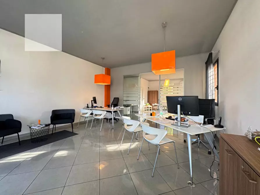 negozio in vendita a Cadoneghe in zona Mejaniga