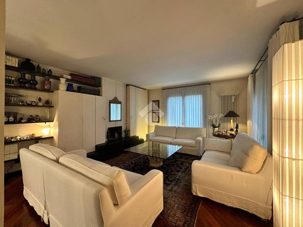 casa indipendente in vendita a Cadoneghe in zona Bragni
