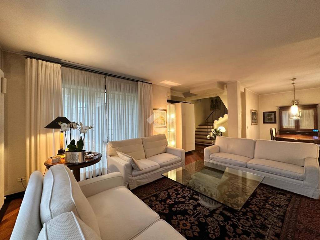 casa indipendente in vendita a Cadoneghe in zona Bragni